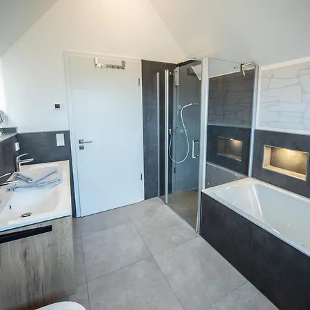 Winkelschiffchen Iii Mit Sauna * ג'וסט